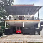 Joy Homestay At Pulomas Redpartner